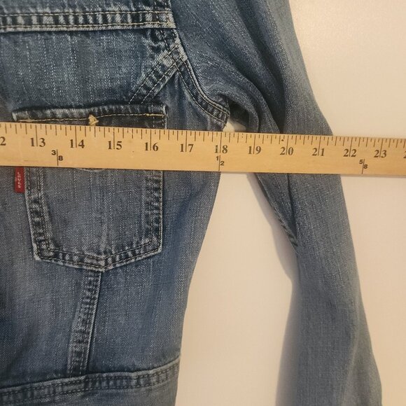 VTG Women’s Levis Denim Jacket Type 1 Cropped Cotton Red Tab Womens Medium - Picture 15 of 16